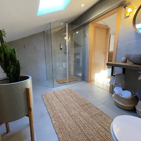 D'aurora Country Couette-café 4*